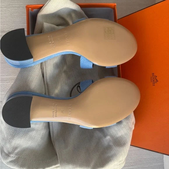 Hermes Bleu Cameo Oasis Sandals Velvet Goat size 37 - Picture 9 of 12